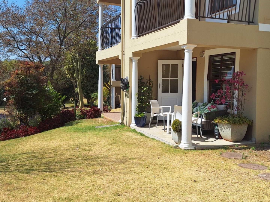 To Let 2 Bedroom Property for Rent in Robindale Gauteng