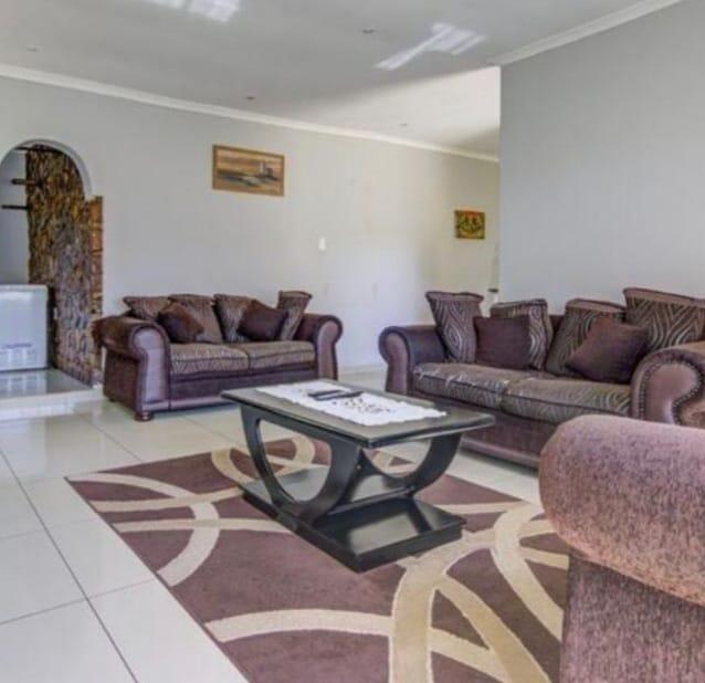 3 Bedroom Property for Sale in Rhodesfield Gauteng