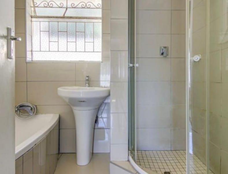 3 Bedroom Property for Sale in Rhodesfield Gauteng