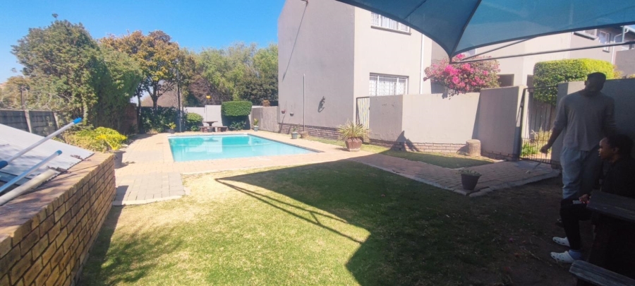 To Let 2 Bedroom Property for Rent in Northgate Gauteng