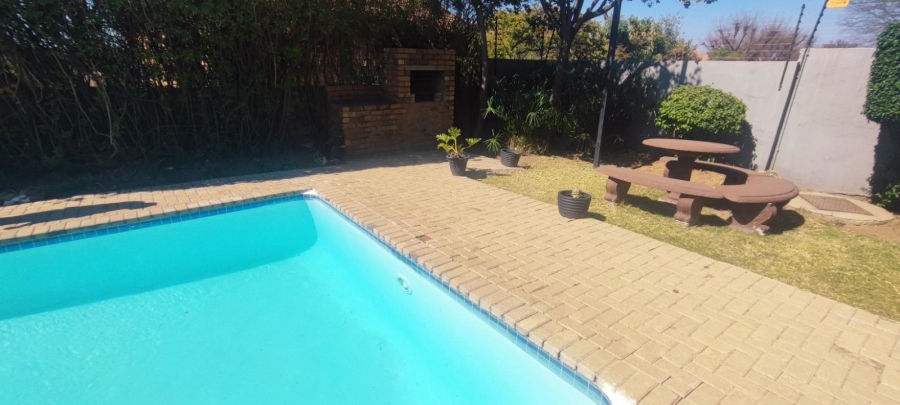 To Let 2 Bedroom Property for Rent in Northgate Gauteng