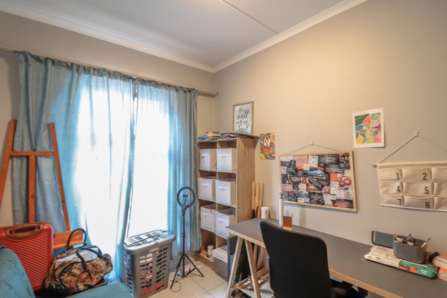 2 Bedroom Property for Sale in Midridge Park Gauteng