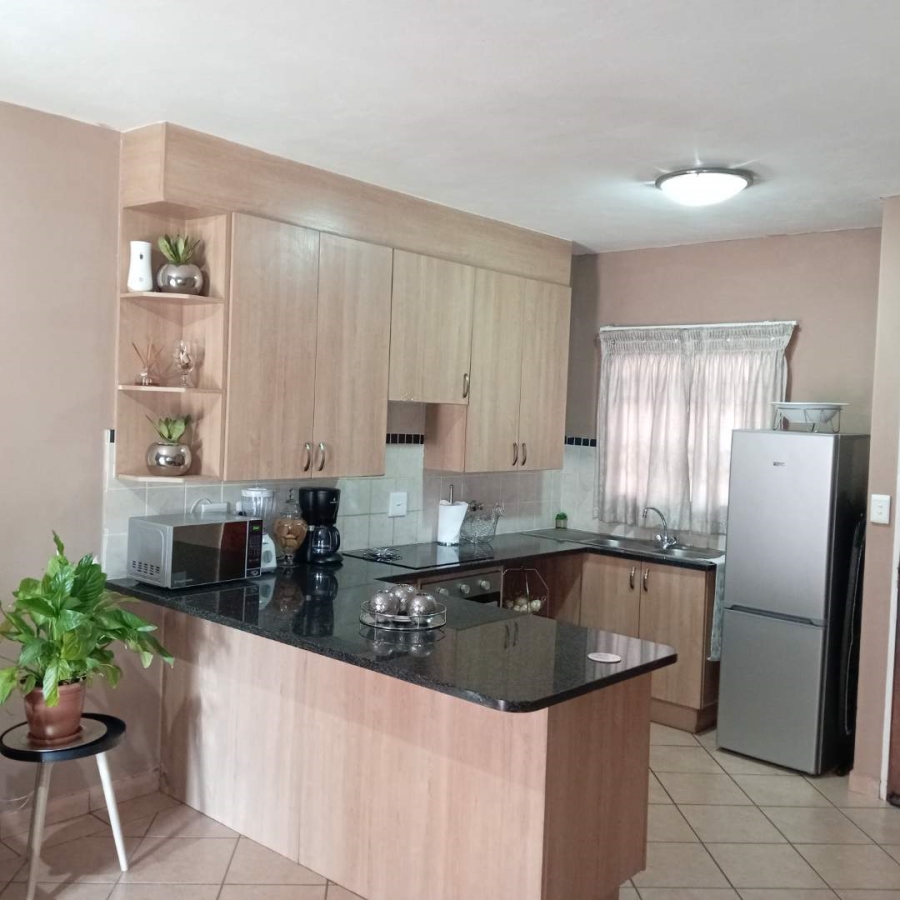 2 Bedroom Property for Sale in Theresa Park Gauteng