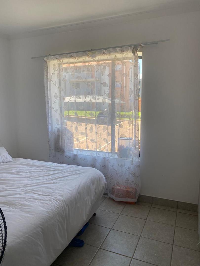 2 Bedroom Property for Sale in Noordwyk Gauteng