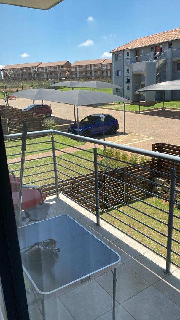 2 Bedroom Property for Sale in Noordwyk Gauteng