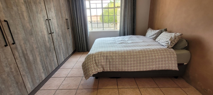 3 Bedroom Property for Sale in Discovery Gauteng