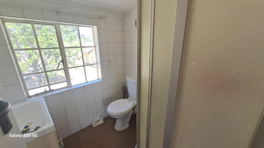 To Let 3 Bedroom Property for Rent in Buccleuch Gauteng