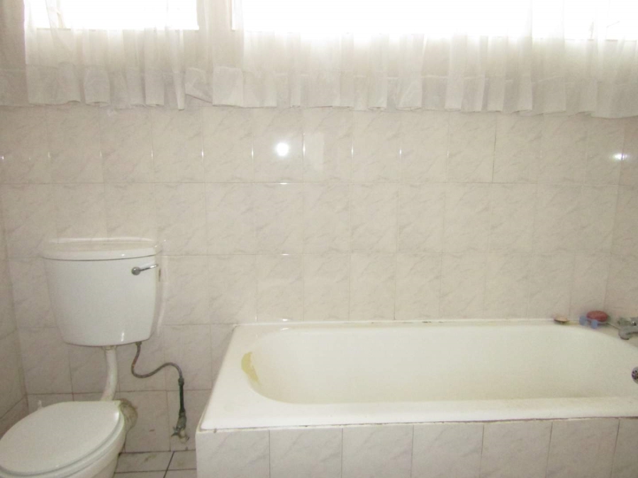 2 Bedroom Property for Sale in Fairmount Gauteng