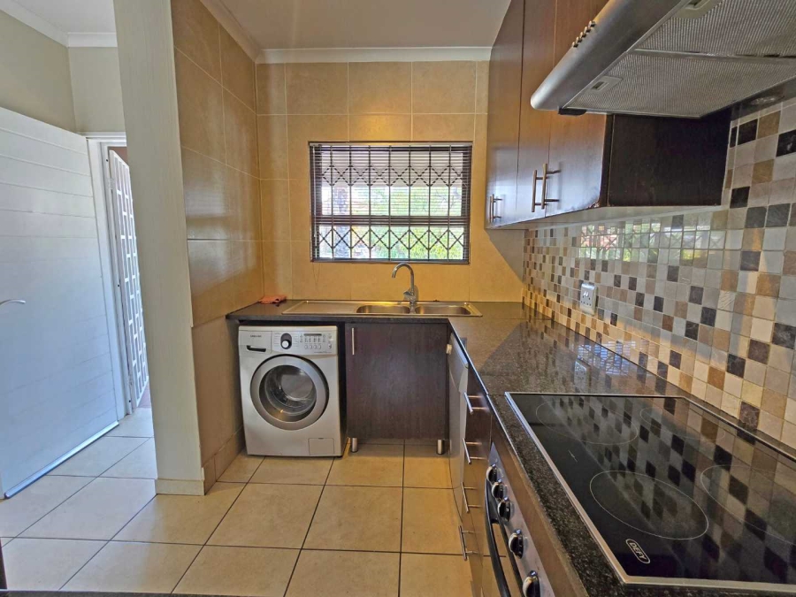 To Let 3 Bedroom Property for Rent in Mulbarton Gauteng