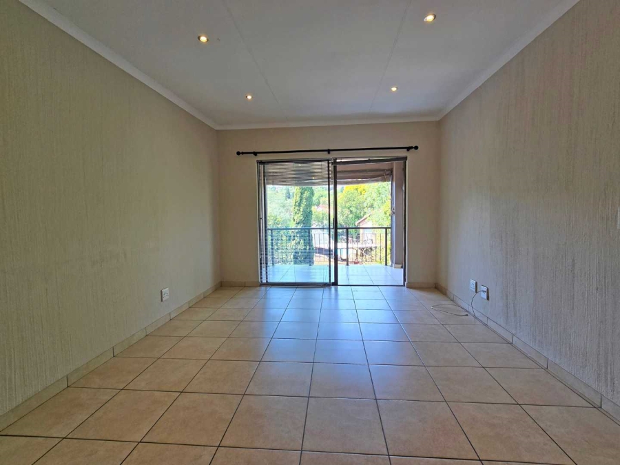 To Let 3 Bedroom Property for Rent in Mulbarton Gauteng