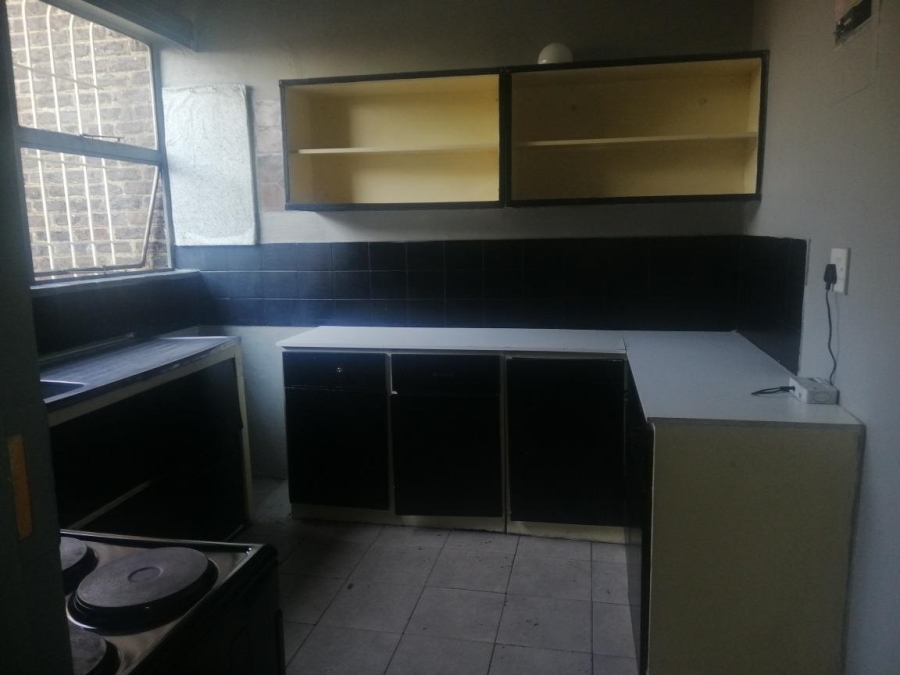 To Let 3 Bedroom Property for Rent in Cruywagenpark Gauteng