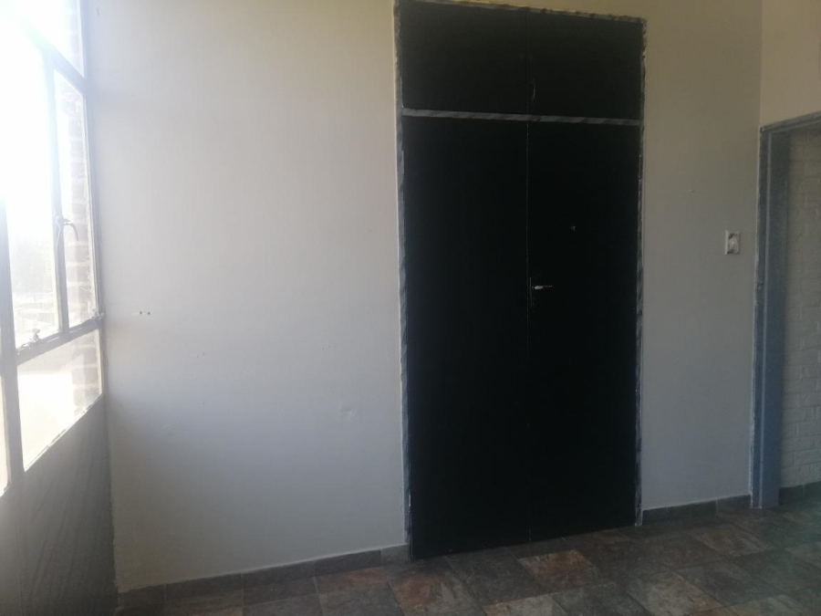 To Let 3 Bedroom Property for Rent in Cruywagenpark Gauteng