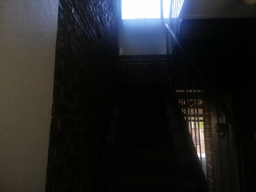 To Let 3 Bedroom Property for Rent in Cruywagenpark Gauteng