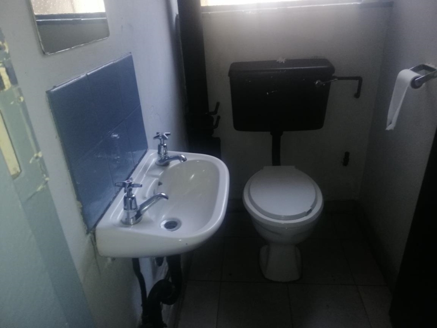 To Let 3 Bedroom Property for Rent in Cruywagenpark Gauteng