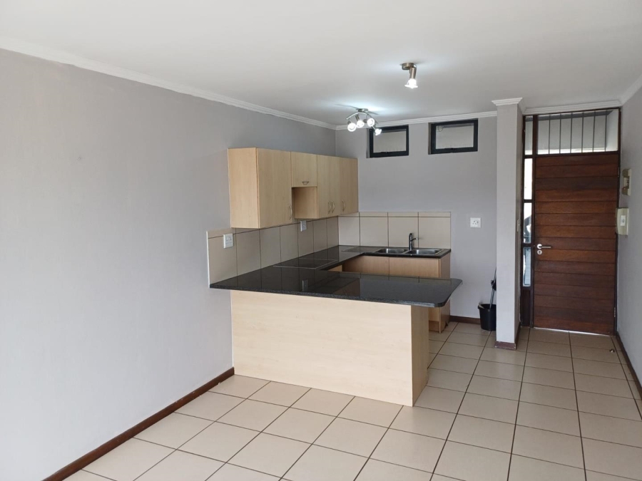 2 Bedroom Property for Sale in Jackal Creek Golf Estate Gauteng