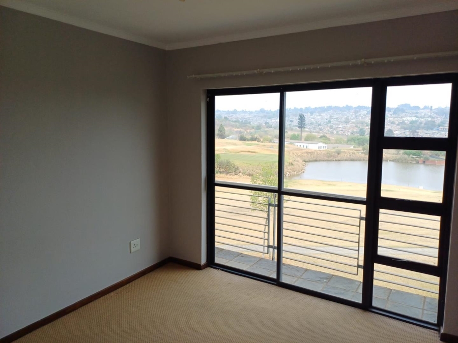 2 Bedroom Property for Sale in Jackal Creek Golf Estate Gauteng