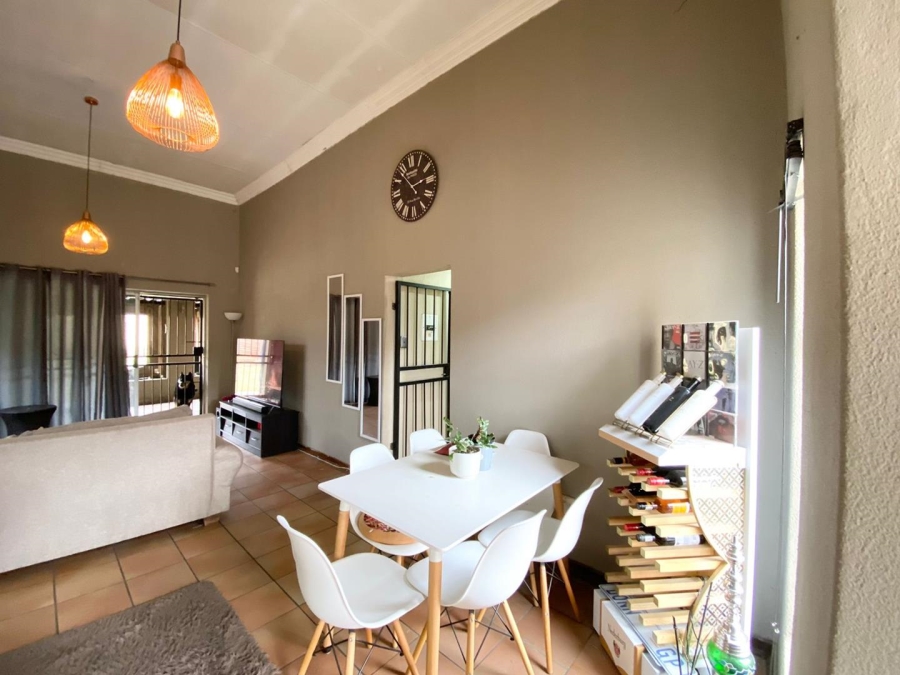 4 Bedroom Property for Sale in The Reeds Gauteng