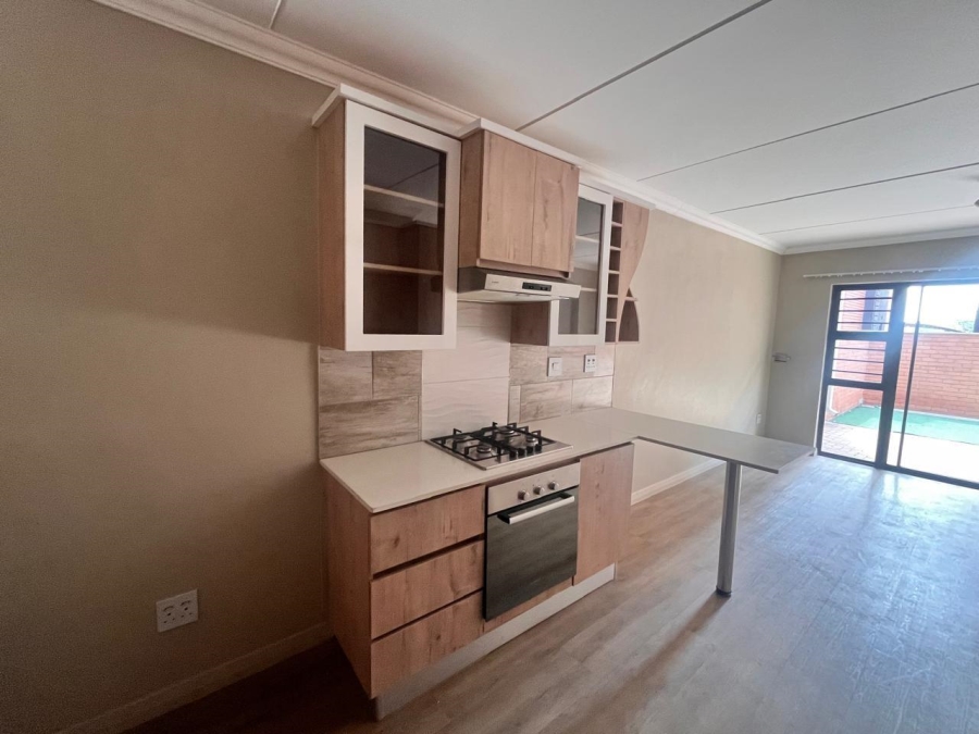 2 Bedroom Property for Sale in Kameeldrift Gauteng