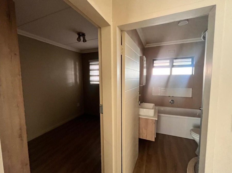 2 Bedroom Property for Sale in Kameeldrift Gauteng