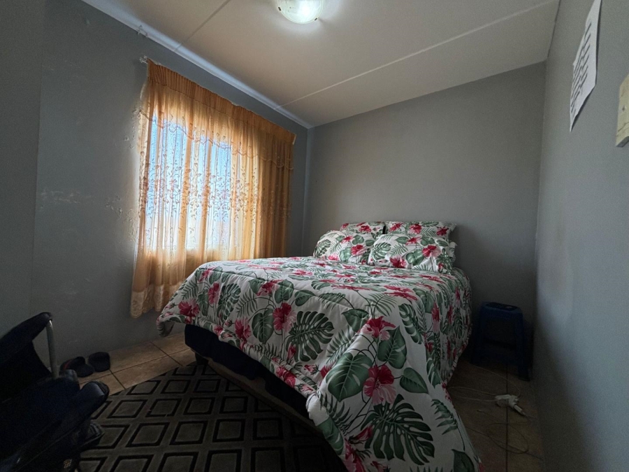 2 Bedroom Property for Sale in Fleurhof Gauteng