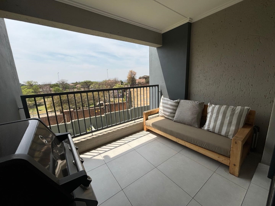 2 Bedroom Property for Sale in Maroeladal Gauteng