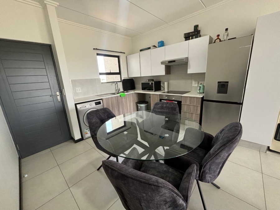 2 Bedroom Property for Sale in Maroeladal Gauteng