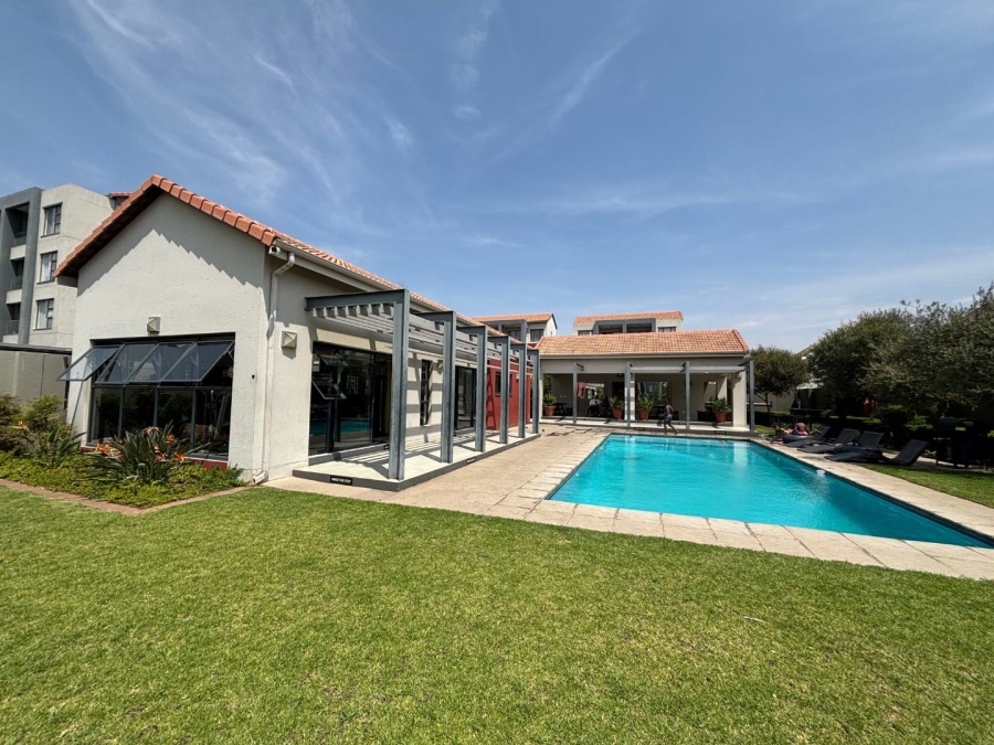 2 Bedroom Property for Sale in Maroeladal Gauteng