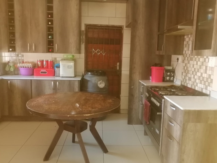 3 Bedroom Property for Sale in Olievenhoutbosch Gauteng