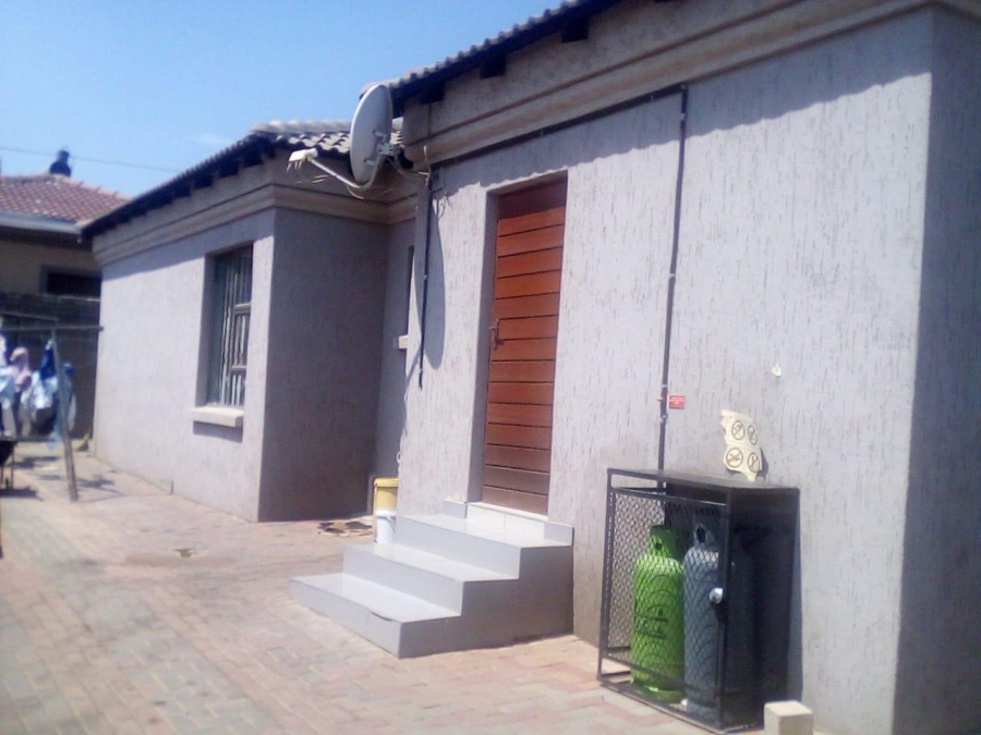 3 Bedroom Property for Sale in Olievenhoutbosch Gauteng