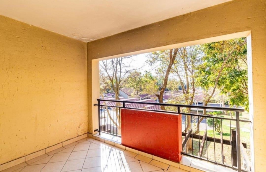 1 Bedroom Property for Sale in Oukraal Estate Gauteng