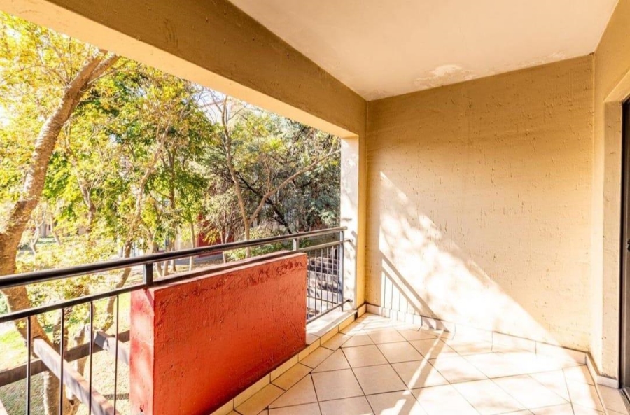 1 Bedroom Property for Sale in Oukraal Estate Gauteng