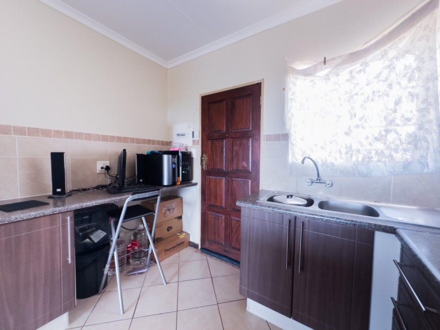 2 Bedroom Property for Sale in Mooikloof Ridge Gauteng