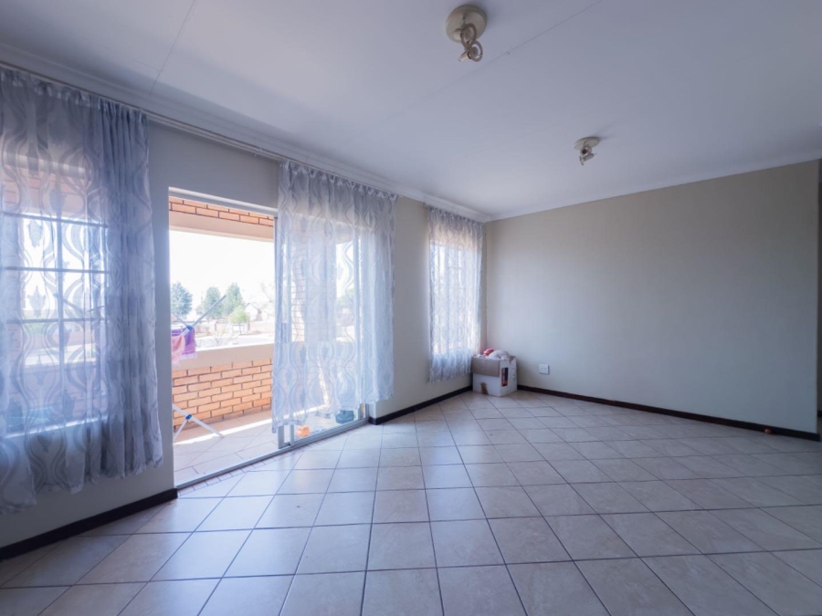 2 Bedroom Property for Sale in Mooikloof Ridge Gauteng