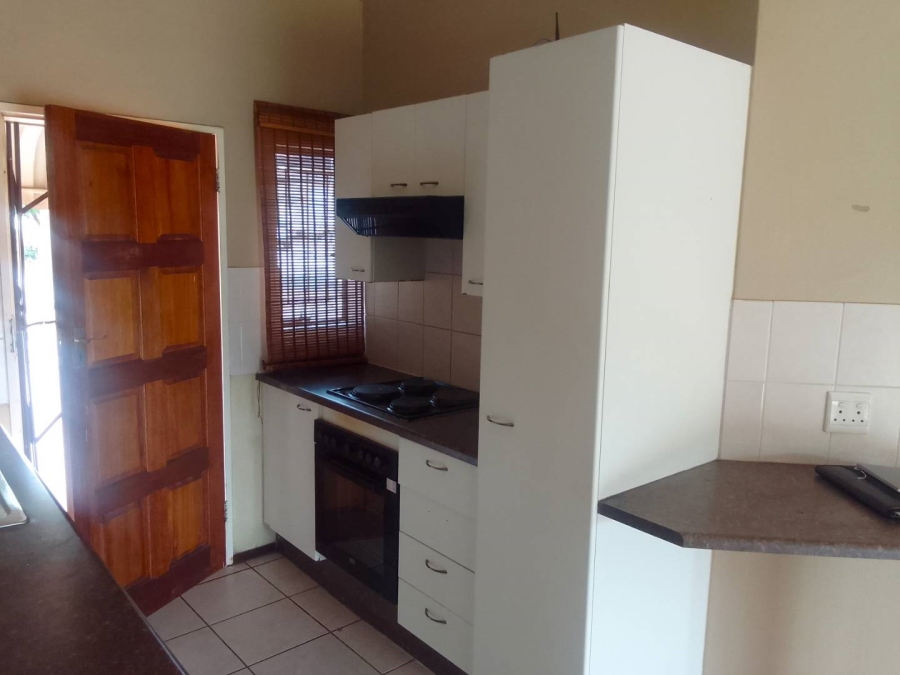 To Let 2 Bedroom Property for Rent in Willowbrook Gauteng