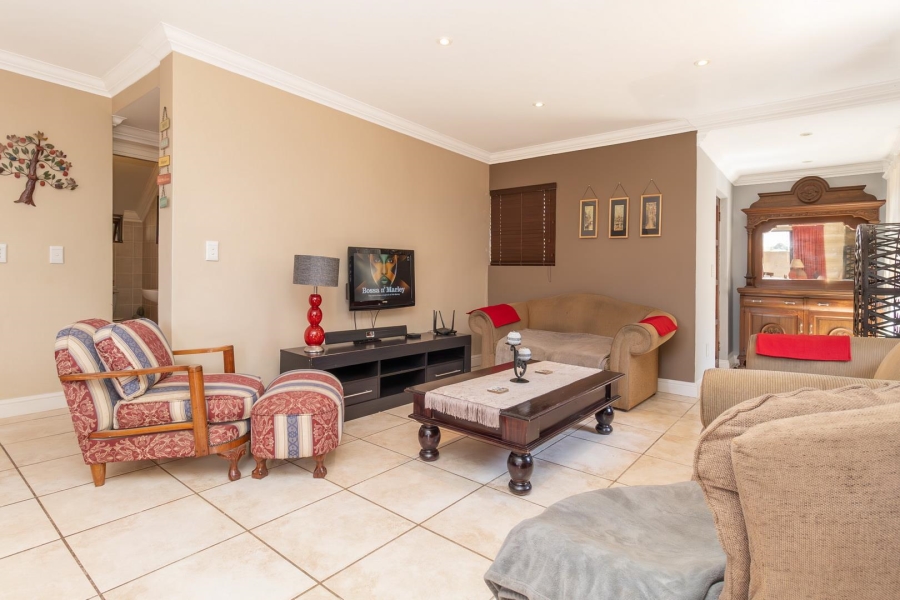 3 Bedroom Property for Sale in Honeydew Manor Gauteng