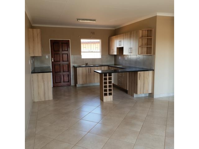 To Let 3 Bedroom Property for Rent in Riversdale Gauteng