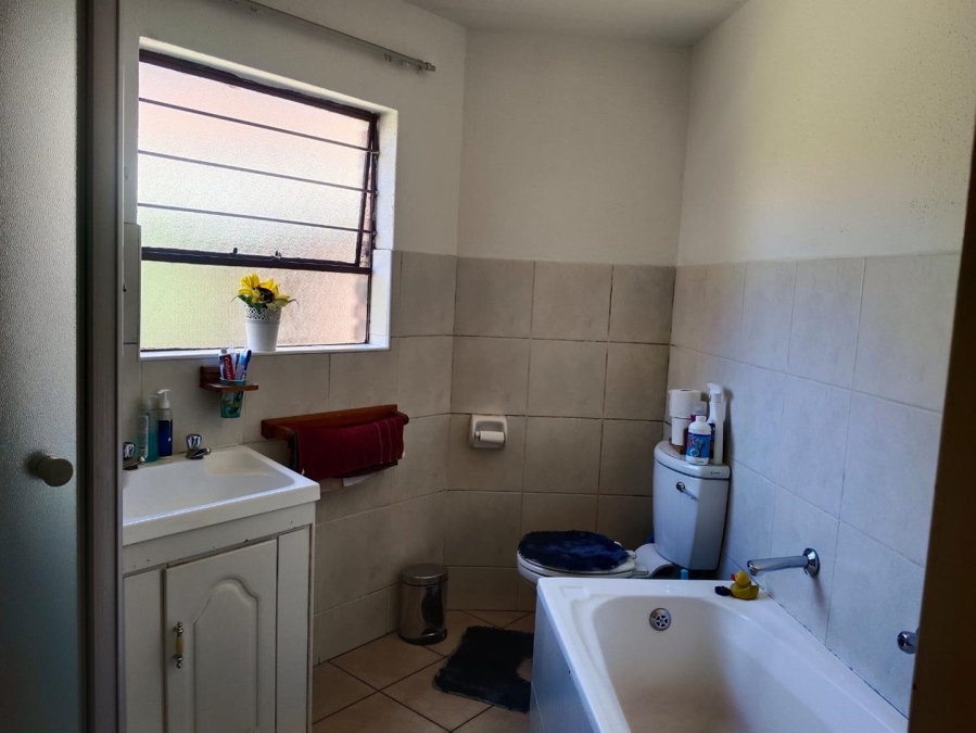 2 Bedroom Property for Sale in Liefde en Vrede Gauteng