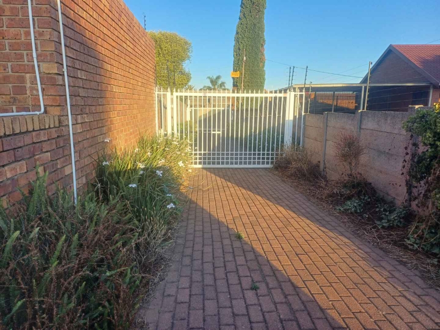 3 Bedroom Property for Sale in Atlasville Gauteng