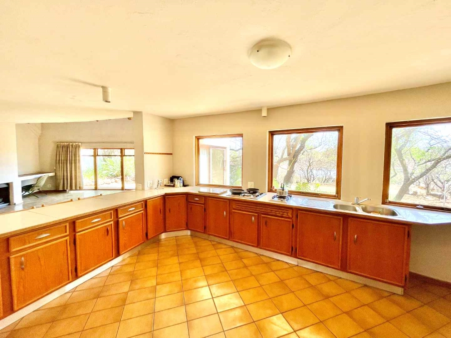 4 Bedroom Property for Sale in Equestria Gauteng