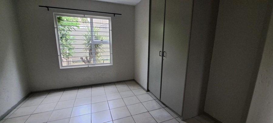 2 Bedroom Property for Sale in Bromhof Gauteng