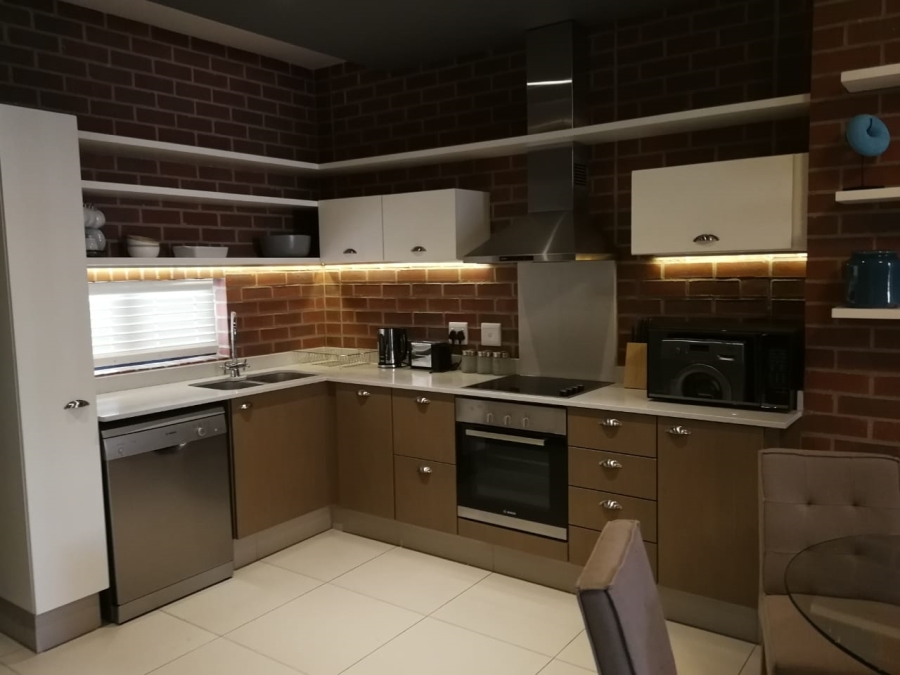 To Let 2 Bedroom Property for Rent in Rosebank Gauteng