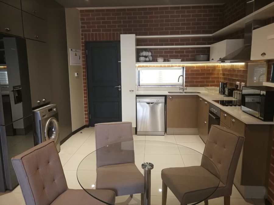 To Let 2 Bedroom Property for Rent in Rosebank Gauteng