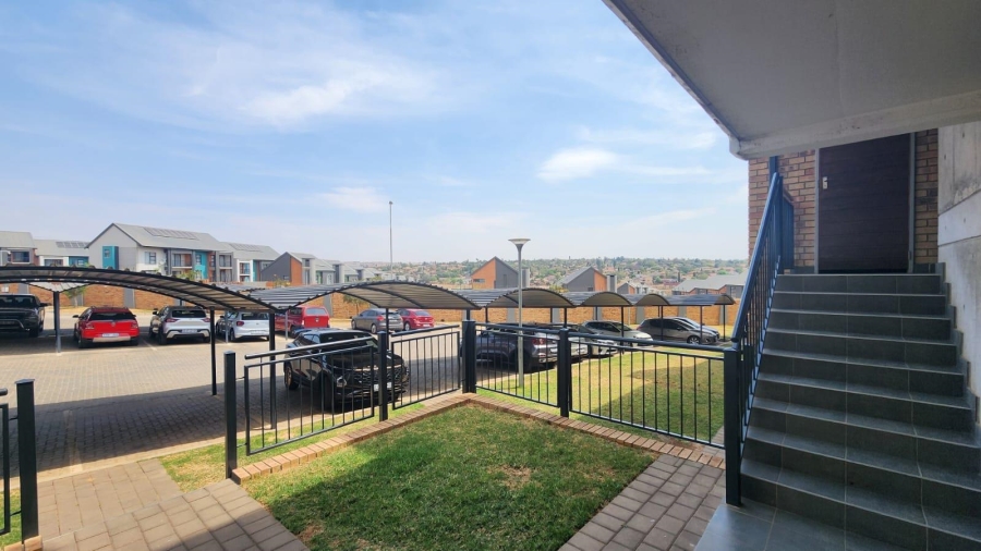 2 Bedroom Property for Sale in Amberfield Gauteng