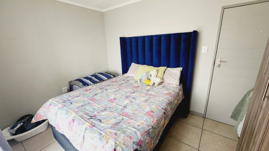 2 Bedroom Property for Sale in Amberfield Gauteng