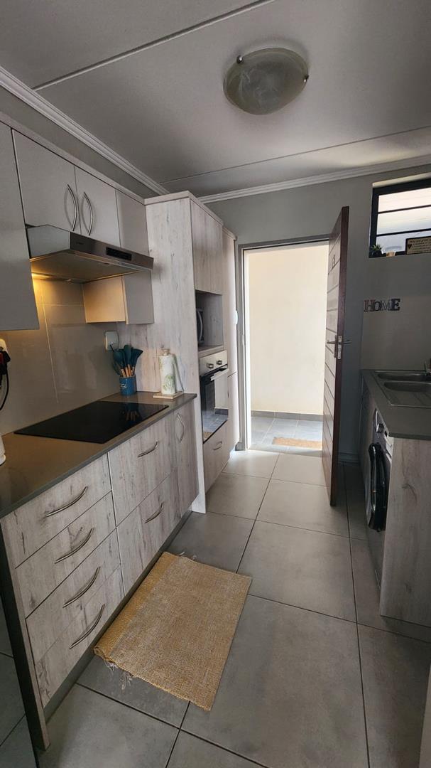 2 Bedroom Property for Sale in Amberfield Gauteng