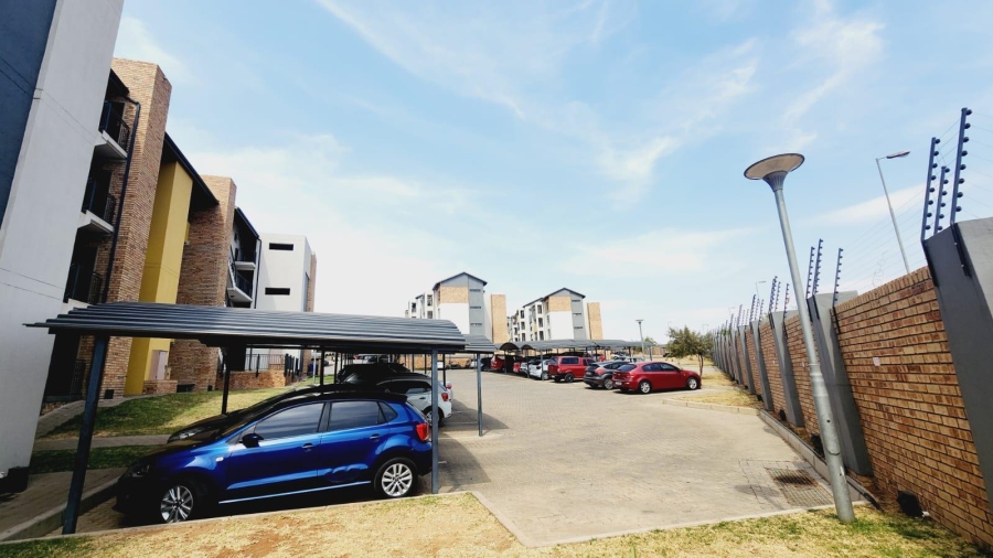 2 Bedroom Property for Sale in Amberfield Gauteng