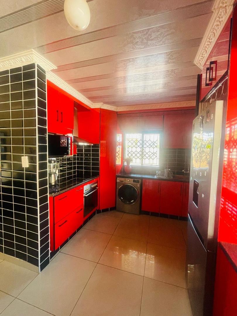 3 Bedroom Property for Sale in Nkwe Estate Gauteng