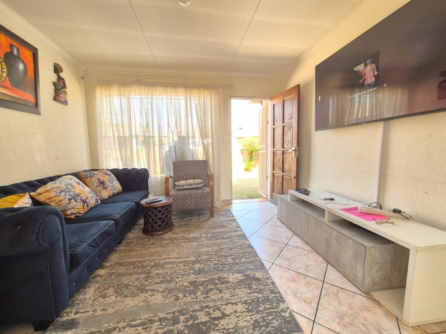 3 Bedroom Property for Sale in Ormonde Gauteng