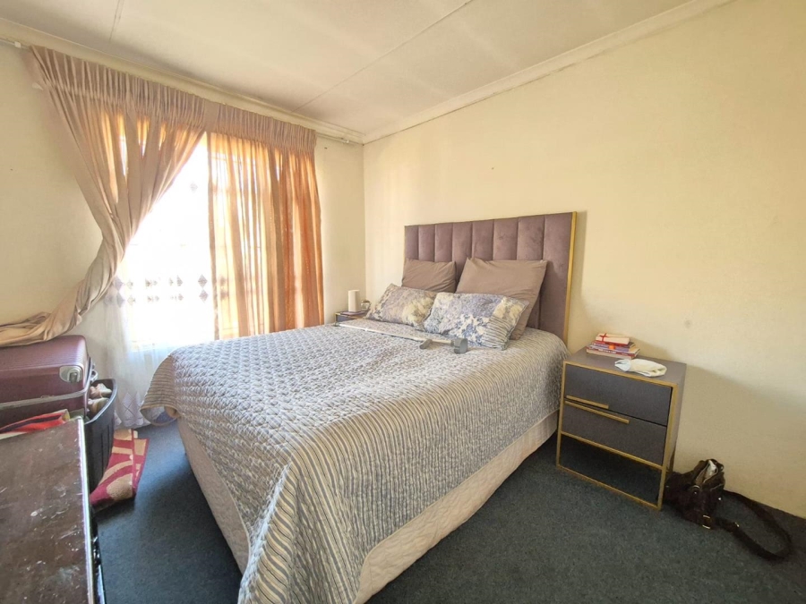 3 Bedroom Property for Sale in Ormonde Gauteng