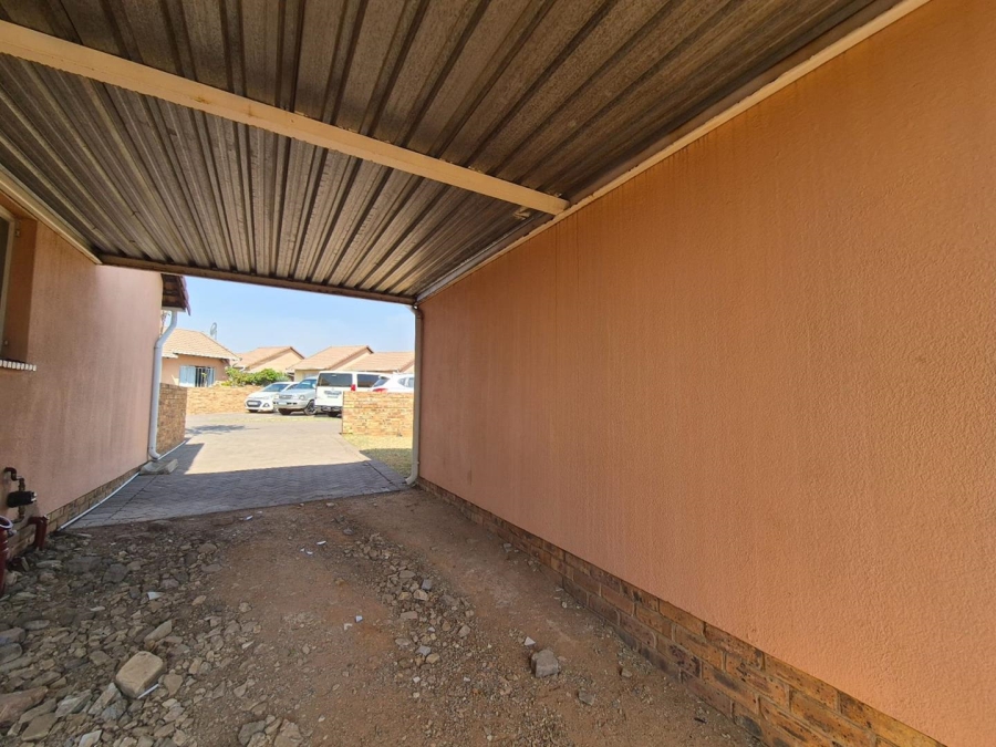 3 Bedroom Property for Sale in Ormonde Gauteng